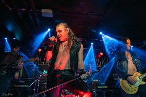 Black Steam_Platens Bar_43